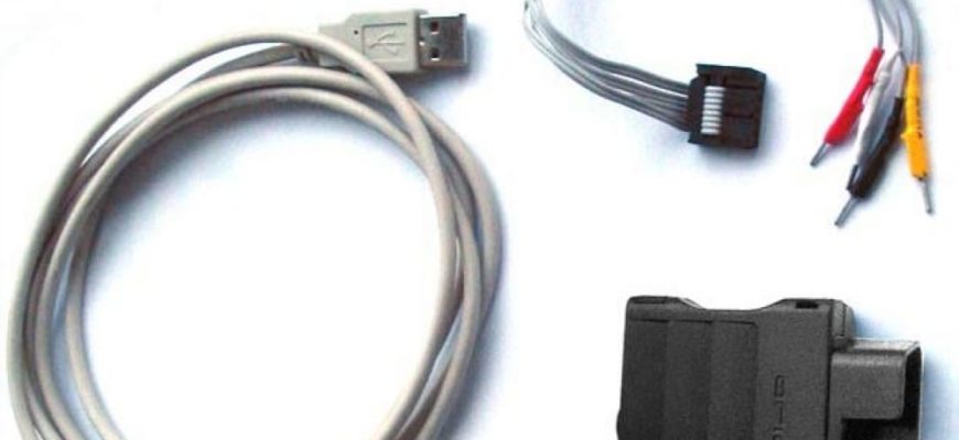 Диагностическое оборудование — авто сканер, CAN / VAG адаптер, usb-адаптер и колодки ODB II.