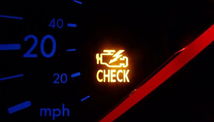 Сколько можно ездить с горящей лампой Check Engine? | Обслуживание | Авто | Аргументы и Факты