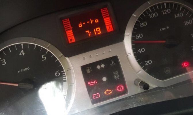 Коды ошибок Лада Ларгус 8 и 16 клапанов К4М: расшифровка неисправностей